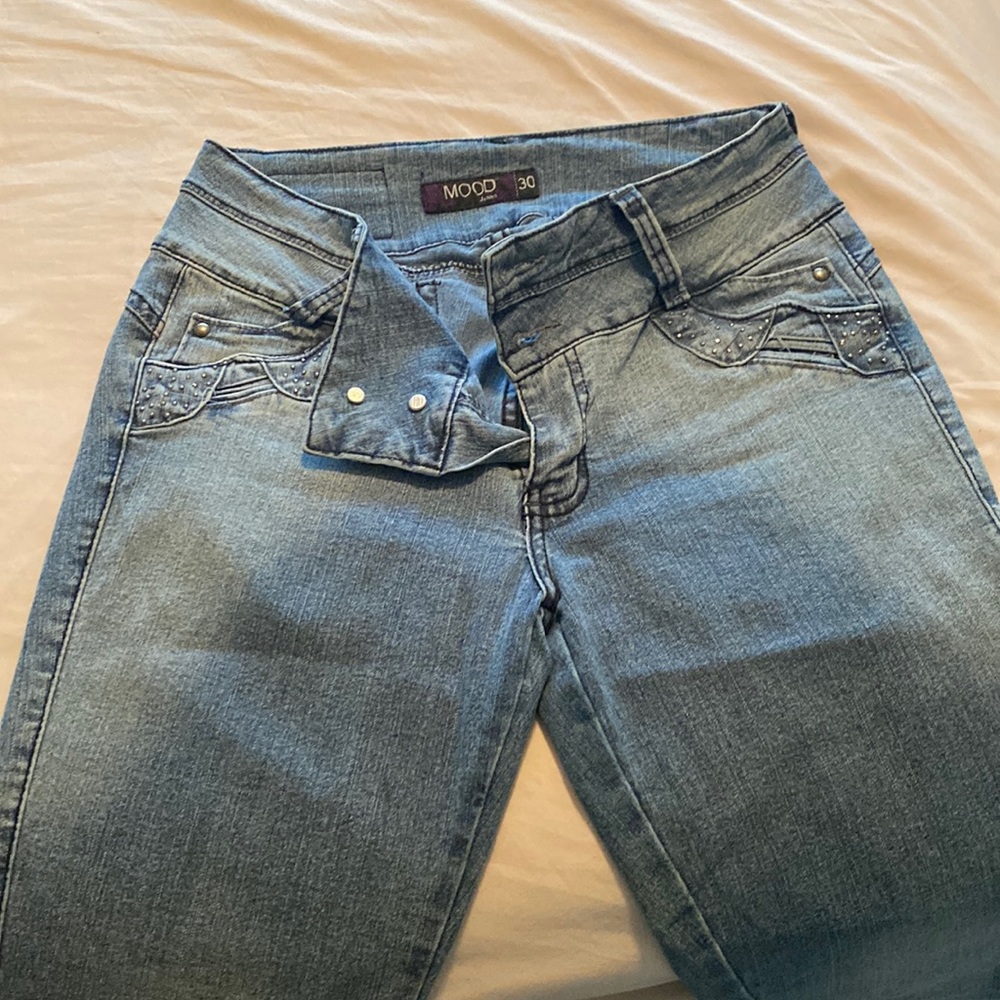 Mood Jeans (Latina)